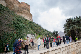 مسافران نوروزی در قلعه فلک الافلاک خرم‌آباد - لرستان
