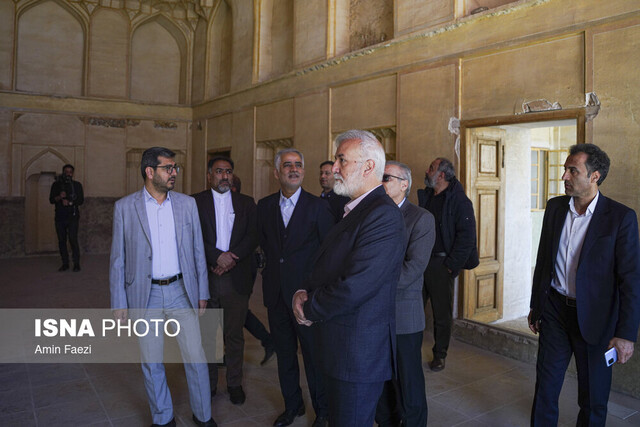 اماکن تاریخی مغفول مانده شیراز احیا میشوند/ ترافیک در بافت تاریخی مدیریت میشود