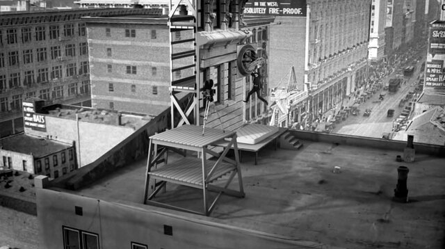 نگاهی دیگر به بدلکاری