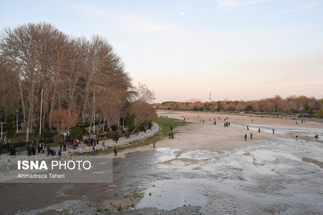 هشدار مدیریت بحران اصفهان نسبت به اسکان در حاشیه زایندهرود هشدار مدیریت بحران اصفهان نسبت به اسکان در حاشیه زایندهرود