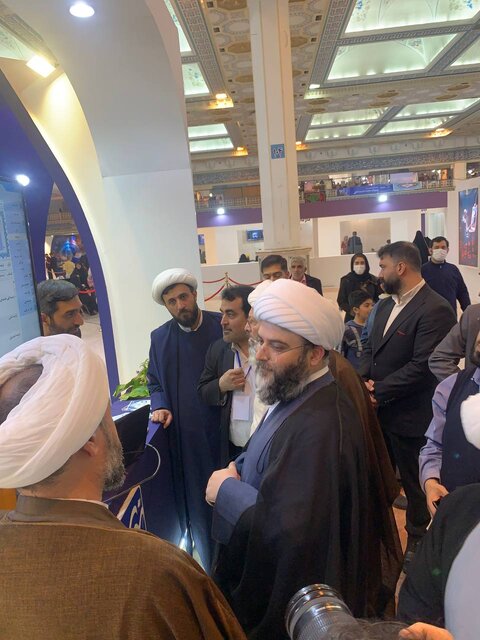 حجتالاسلام قمی میهمان چهارمین شب نمایشگاه قرآن/ حضور بیش از ۴میلیوننفر در طرح زندگی با آیهها