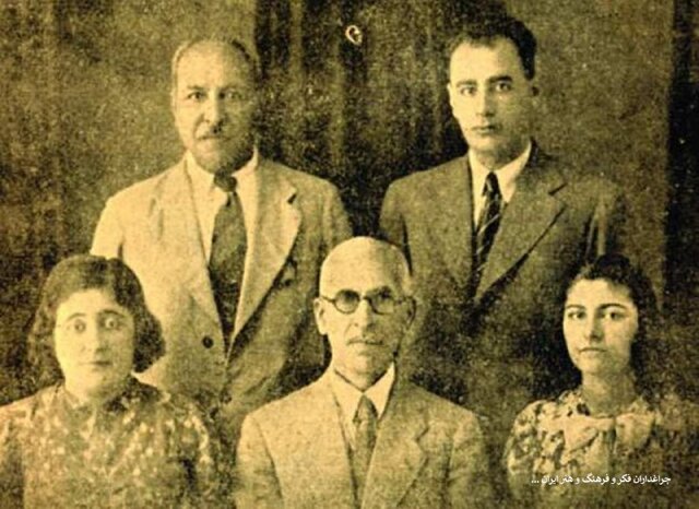 ۱۱ سال جستوجو برای نام یک شاعر!
