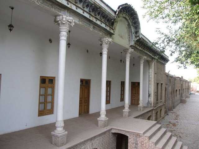 درباره دولتخانه صفوی قزوین بیشتر بدانید