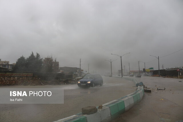 بارش شدید باران به زیرساختهای شهری کرمانشاه خسارت زد بارش شدید باران به زیرساختهای شهری کرمانشاه خسارت زد