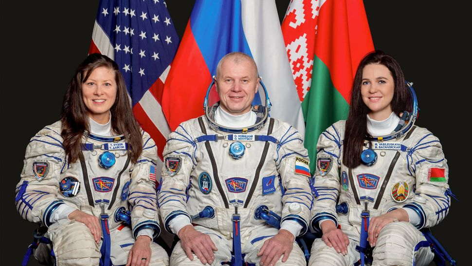 62970264 - ۳ فضانورد جدید به ایستگاه فضایی بین‌المللی رسیدند