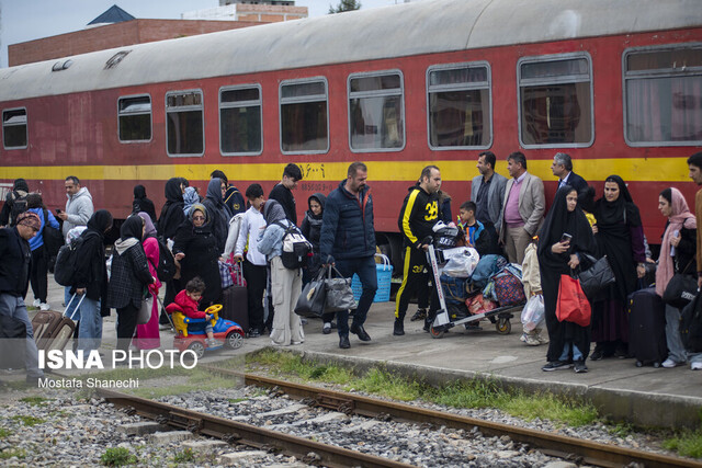 ۵۰۰۰ کیلومتر خط آهن خاک میخورد!