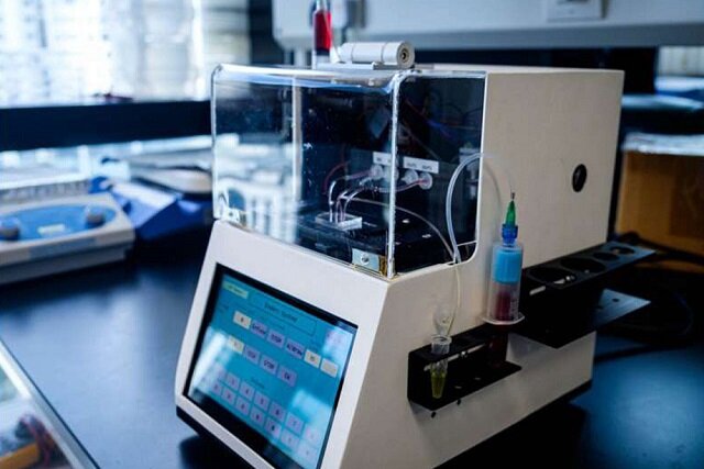 جداسازی پلاسما از خون در عرض نیم ساعت و با دقت بالا جداسازی پلاسما از خون در عرض نیم ساعت و با دقت بالا