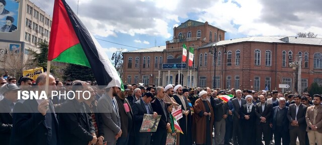 تجمع اعتراضی مردم ارومیه در محکومیت کشتار زنان و کودکان غزه