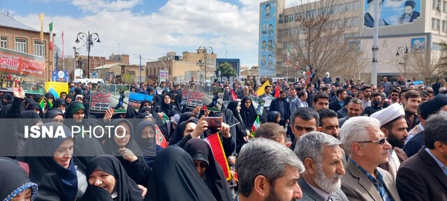 تجمع اعتراضی مردم ارومیه در محکومیت کشتار زنان و کودکان غزه