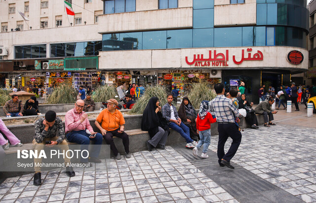 عکس از آرشیو میزان اقامت مسافران نوروزی در مشهد از ۶ میلیون نفر عبور کرد