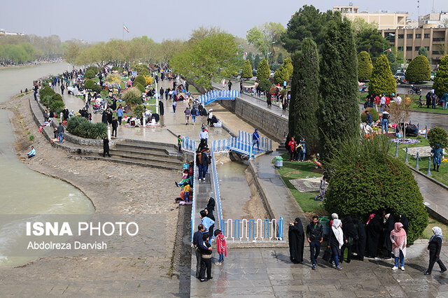 وزارت کشور تصمیمی برای تعطیلی بوستانها در روز ۱۳ فروردین نگرفته است وزارت کشور تصمیمی برای تعطیلی بوستانها در روز ۱۳ فروردین نگرفته است