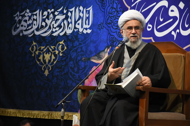 جامعه دینی، جامعهای فقیر نیست