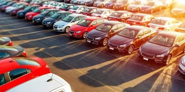 جریمه خودروساز گرانفروش در مشهد/ محکومیت قاچاقچی ظروف آشپزخانه در شهر ری