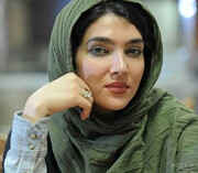 سارا رسول‌زاده روی صحنه می‌رود