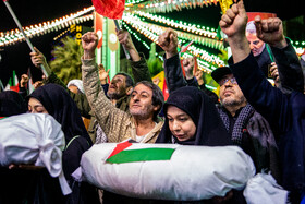 تجمع اعتراضی مردم تهران در محکومیت ترور سرداران محمدرضا زاهدی و محمدهادی حاجی رحیمی
