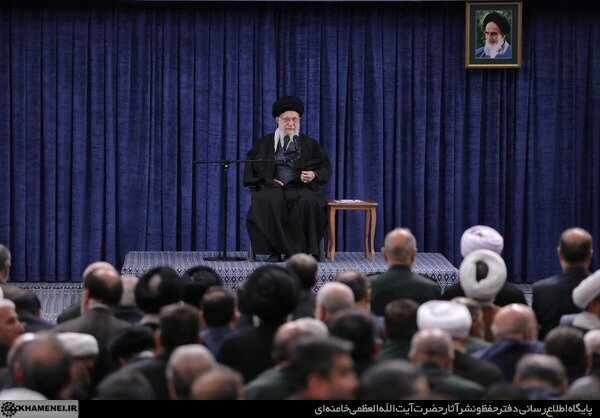 بسته خبری شامگاه ۱۵ فروردین خبرآنی/ تداوم واکنشهای جهانی در قبال حمله به کنسولگری ایران در دمشق