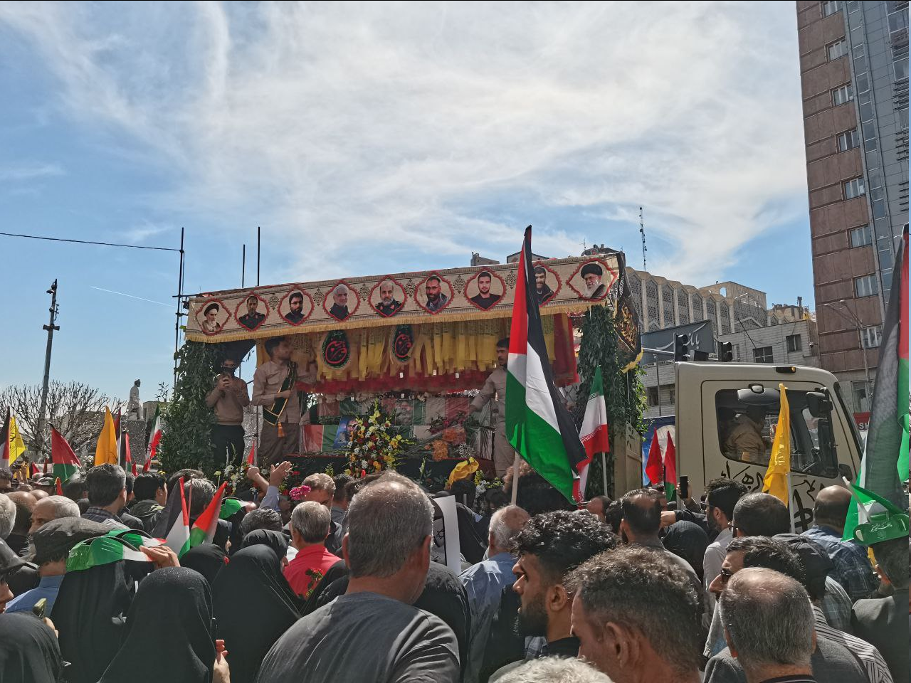 راهپیمایی روز قدس در ایران/ تشییع پیکر شهدای راه قدس در تهران