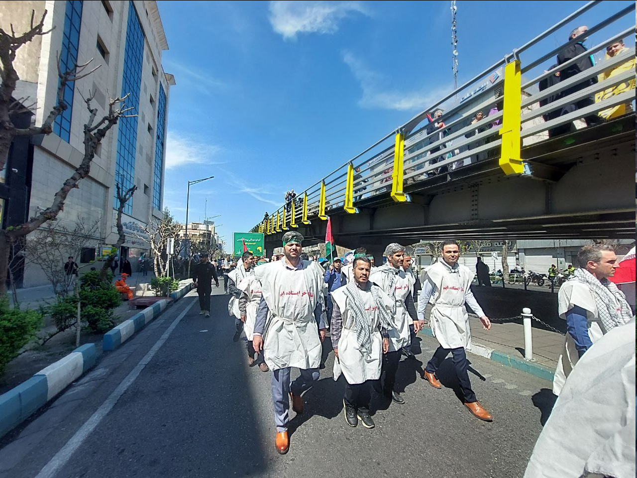 راهپیمایی روز قدس در ایران/ تشییع پیکر شهدای راه قدس در تهران