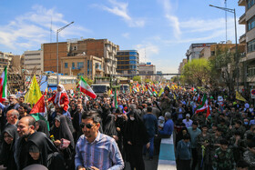 تشییع پیکر شهدای حمله رژیم صهیونیستی به کنسولگری ایران در سوریه همزمان با مراسم راهپیمایی روز جهانی قدس در تهران -۴