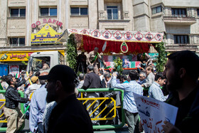 تشییع پیکر شهدای حمله رژیم صهیونیستی به کنسولگری ایران در سوریه همزمان با مراسم راهپیمایی روز جهانی قدس در تهران -۴