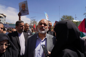 احمد وحیدی وزیر کشور در مراسم راهپیمایی روز جهانی قدس در تهران