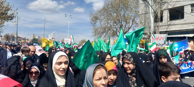 طنین انداز شدن شعار «مرگ بر اسرائیل» در ارومیه