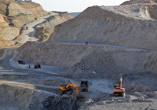 رشد ۵۳ درصدی اخذ حقوق دولتی در کردستان/۶ معدن احیا و فعال سازی شد