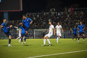 دیدار تیم های فوتبال نساجی مازندران و ملوان بندر انزلی