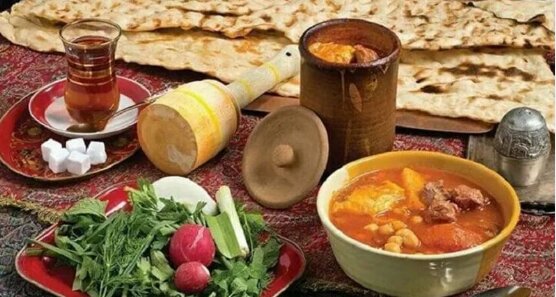 آآآآآب گوشت یا آب گوووووشت؟/ دیزیای که حیا برای گربه نمیگذارد