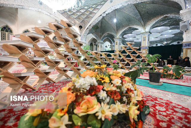 تصویر تزیینی است برگزاری محفل انس با قرآن در خراسان شمالی همزمان با جهان اسلام