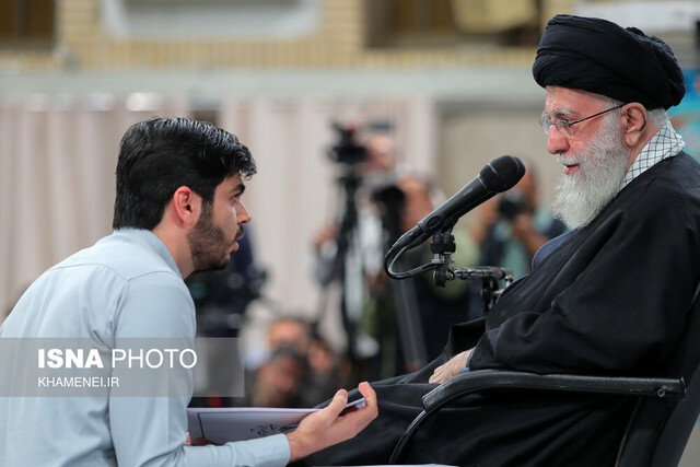 از آخرین دیدار تا آخرین بدرقه؛ عهدی که میان رهبر و دانشجویان بسته شد