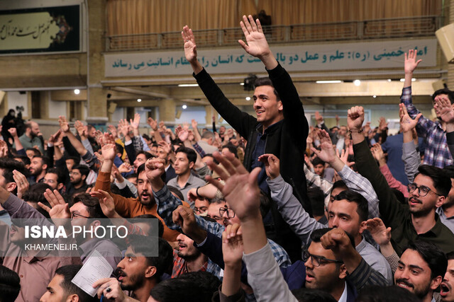 از آخرین دیدار تا آخرین بدرقه؛ عهدی که میان رهبر و دانشجویان بسته شد