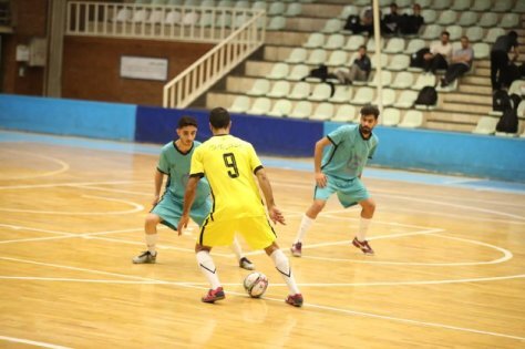 راهیابی تیمهای رباط کریم و بهارستان به فینال مسابقات فوتسال جام رمضان استان تهران