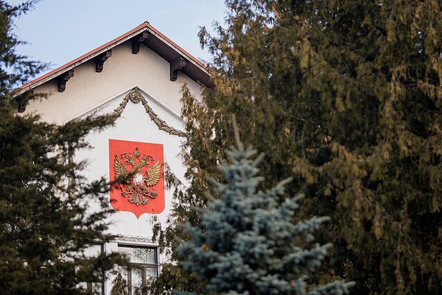 سفارت روسیه در لیتوانی حملات مکرر به سفارت روسیه در لیتوانی