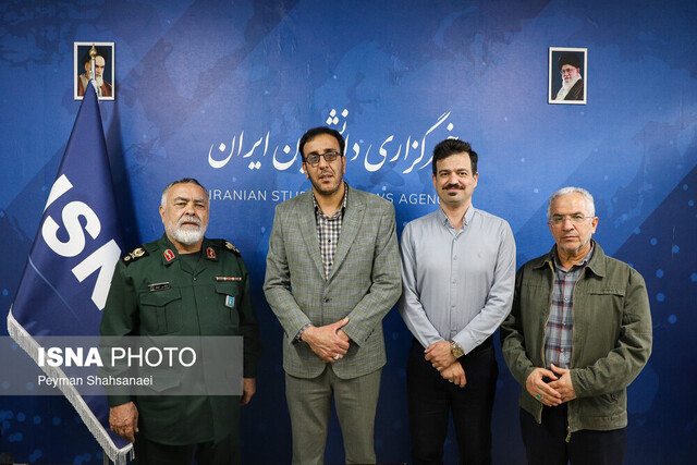 چنان سیلی به اسرائیل میزنیم که بلند نشود