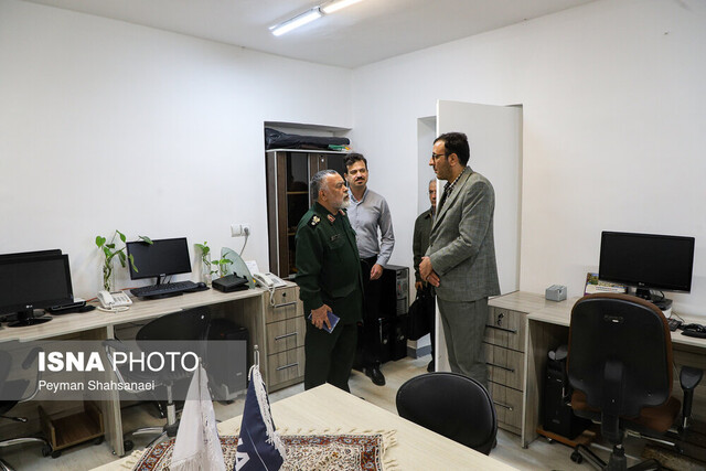 بازدید سردار قربانی از دفتر ایسنا در اصفهان