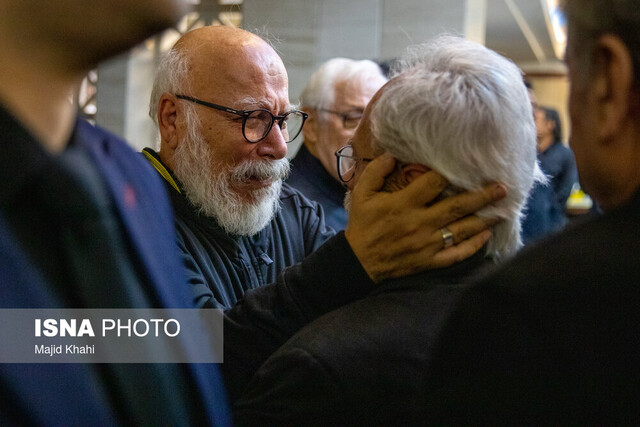 علیرضا داودنژاد پدر رضا برپایی مراسم ترحیم رضا داودنژاد با حضور سینماگران