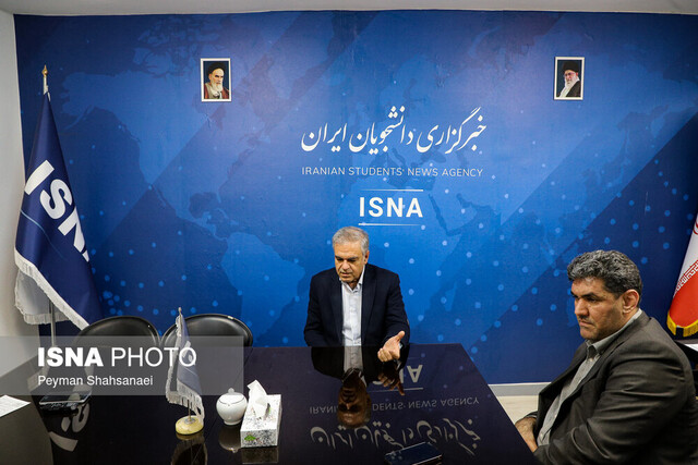 نقش دانشگاه هنر اصفهان در ارتقاء جایگاه هنر و توسعه شهر