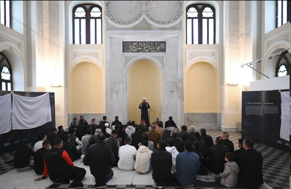 نماز عید فطر در سراسر جهان به روایت تصویر