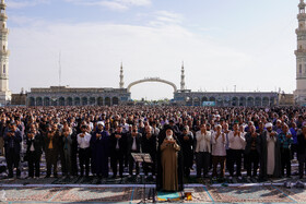 اقامه نماز عید سعید فطر در مسجد جمکران