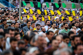 اقامه نماز عید سعید فطر به امامت رهبر انقلاب در مصلی تهران