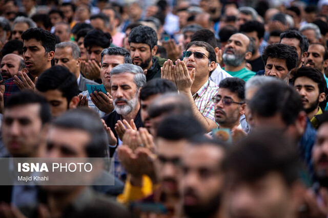 عکس آرشیوی است. حضور ۲۳۰ آتش نشان در مراسم عید سعید فطر