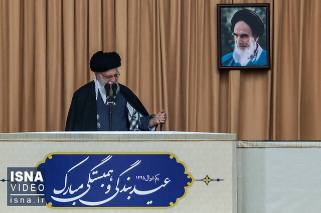ویدیو/ واکنش رسانههای خارجی به سخنان رهبری درباره «تنبیه اسرائیل» ویدیو/ واکنش رسانههای خارجی به سخنان رهبری درباره «تنبیه اسرائیل»