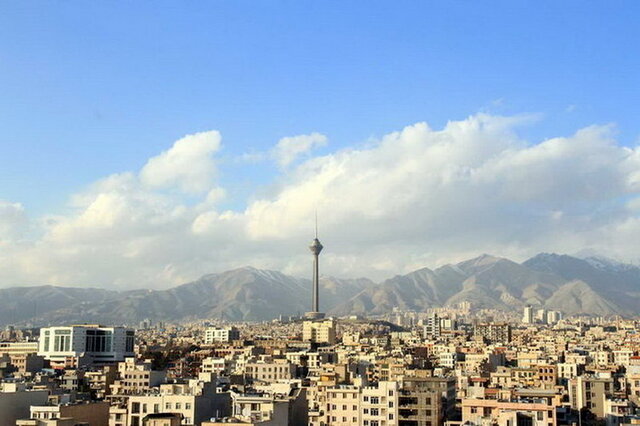 عکس آرشیوی است. کیفیت هوای تهران در شرایط قابل قبول