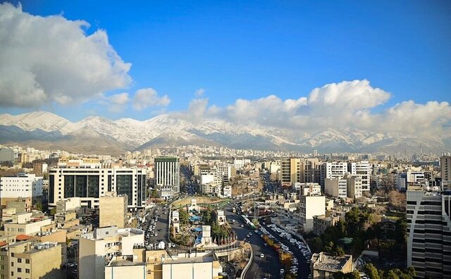 آسمان صاف تا قسمتی ابری در تهران آسمان صاف تا قسمتی ابری در تهران