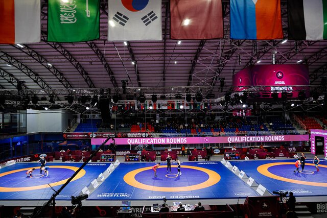 صعود والیزاده و یوسفی به فینال کشتی آزاد  قهرمانی آسیا/ شکست ابراهیمزاده و عظیمی در نیمه نهایی صعود والیزاده و یوسفی به فینال کشتی آزاد  قهرمانی آسیا/ شکست ابراهیمزاده و عظیمی در نیمه نهایی