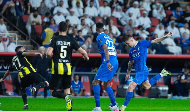 الهلال با شکست الاتحاد فینالیست شد الهلال با شکست الاتحاد فینالیست شد