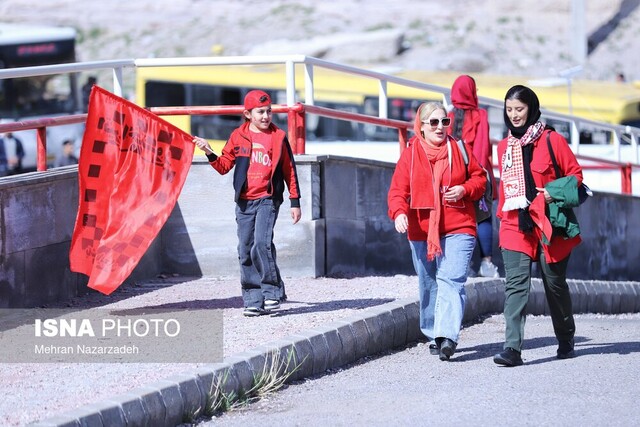 ورزشگاه یادگار امام، منتظر حضور بانوان