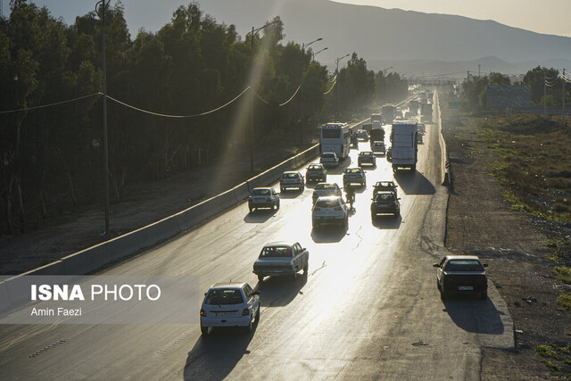 عکس آرشیوی است ترافیک پرحجم در ۴ محور مواصلاتی کشور