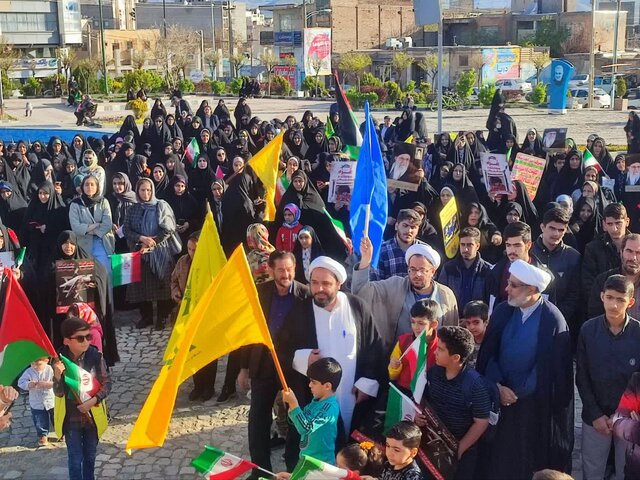 اجتماع مردم نهاوند در حمایت از اقدام تنبیهی سپاه علیه رژیم صهیونیستی